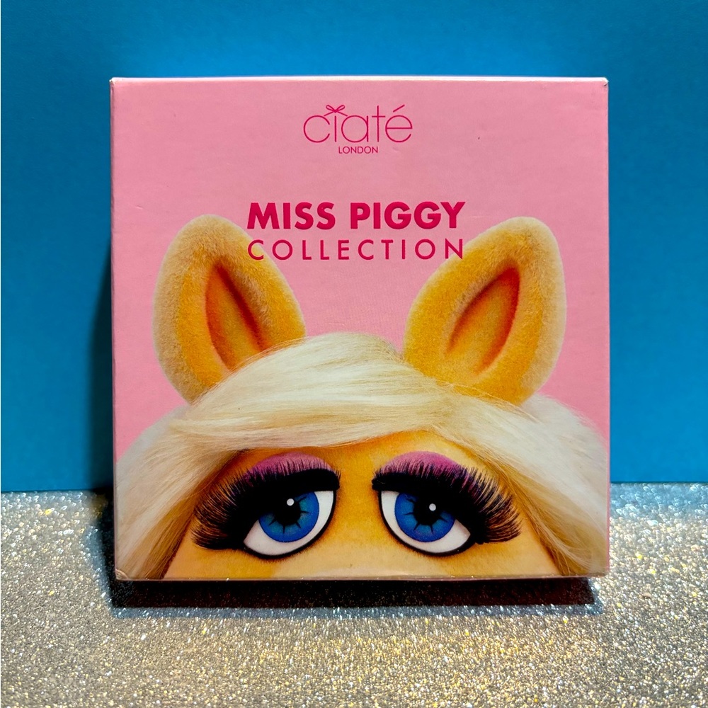 BNIB! Ciate London Miss Piggy Collection Crème Face Palette in All About MOI!